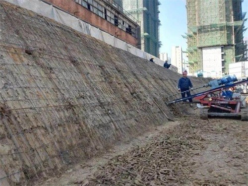 吉首建筑边坡支护